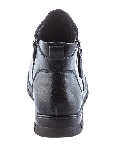 AC024-070 Ботинки